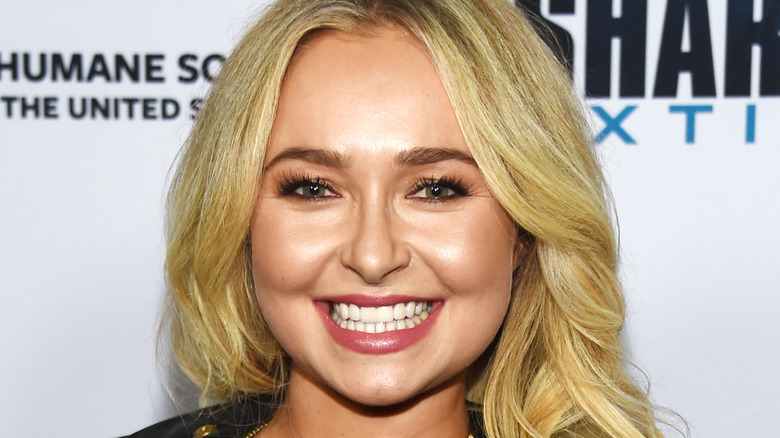 Hayden Panettiere smiling