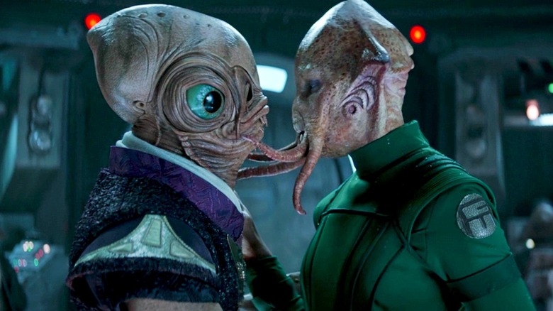 Captain Sheegoth and Mon Calamari prince facing each other