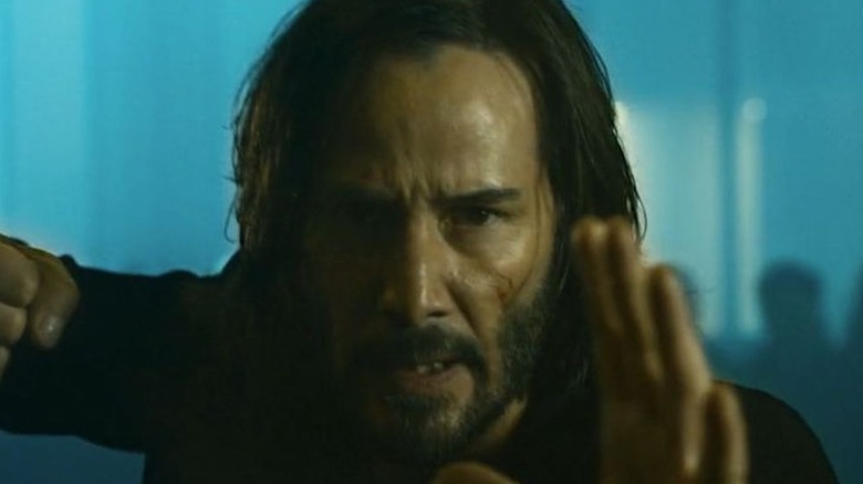 Neo preparing in The Matrix 4