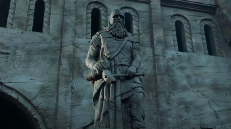 Legendary king Helm Hammerhand