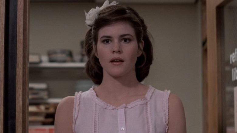 Allison in pink dress and bow in "The Breakfast Club" (1985)