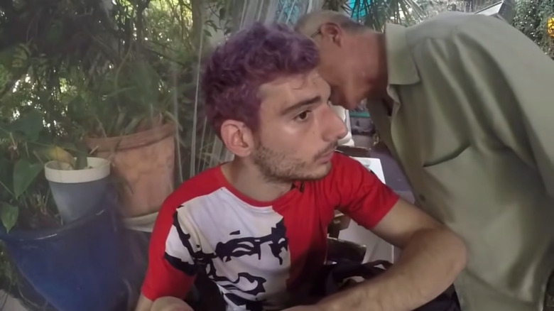 ice Poseidon restaurant threat