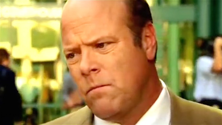 Rex Linn as Frank Tripp