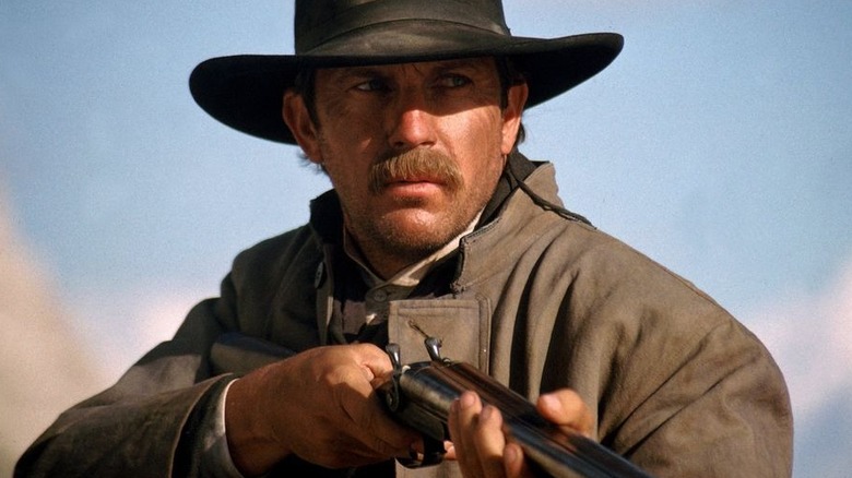 Kevin Costner in Wyatt Earp