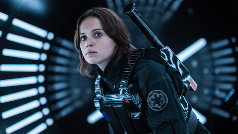 Jyn Erso leaning over in the Death Star from Star Wars: Rogue One (2016)