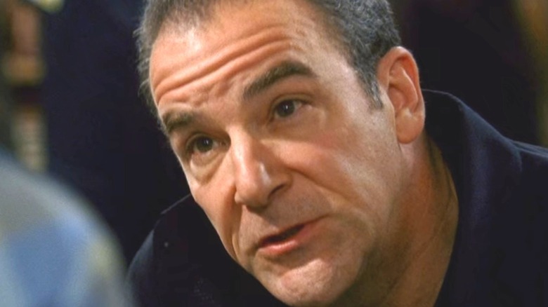 Jason Gideon looking with his eyebrows raised