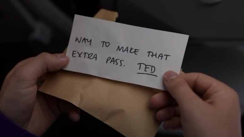 Jamie reads his note