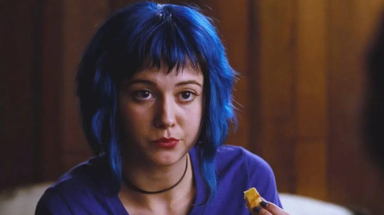   Mary Elizabeth Winstead je chlieb