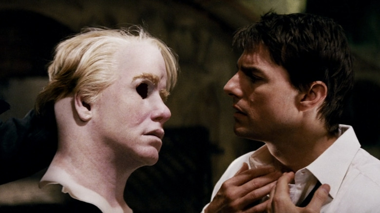 Ethan Hunt with mask of Owen Davian 