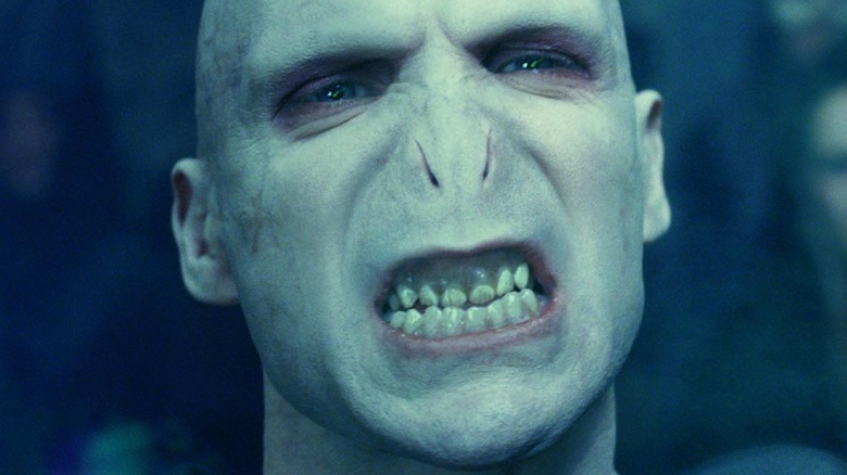 Voldemort baring teeth menacingly