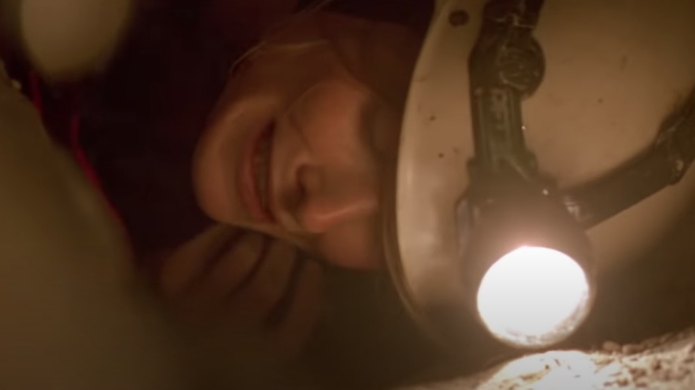 Caving chaos in The Descent