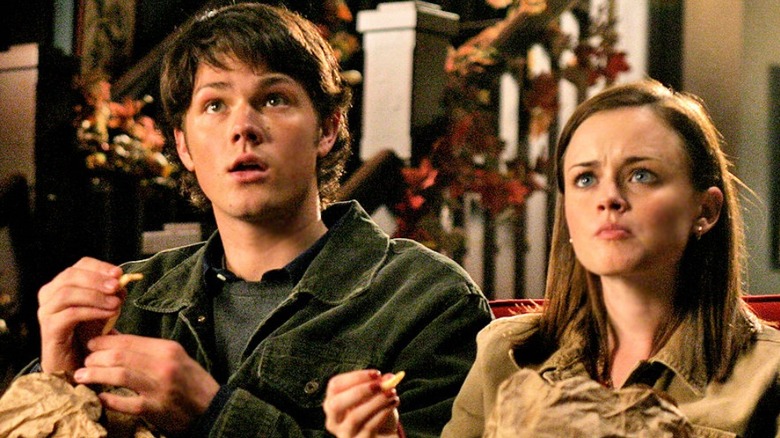Jared Padalecki as Dean Forester and Alexis Bledel as Rory Gilmore on Gilmore Girls