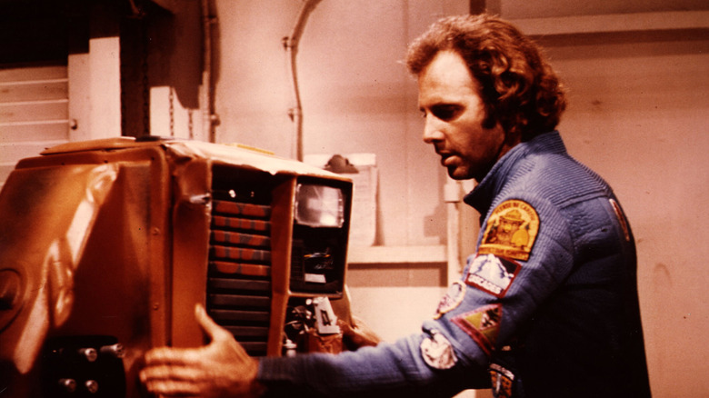 Freeman Lowell talks to a robot in "Silent Running"