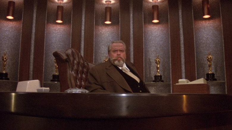 Orson Welles talking to the Muppets