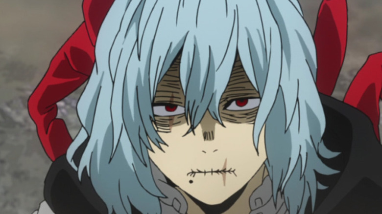 Tomura Shigaraki glares menacingly