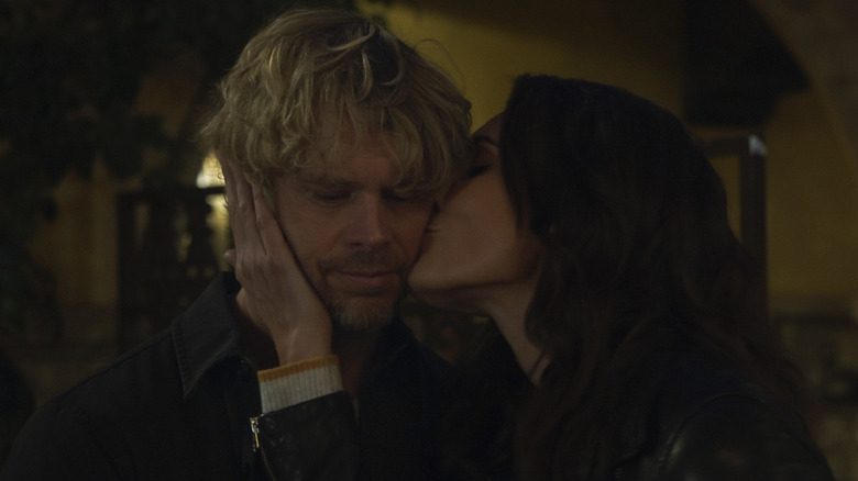 Kensi kissing Deeks' cheek