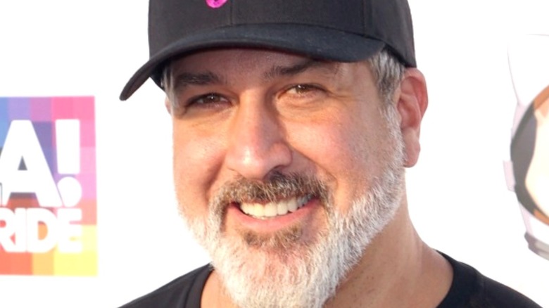 Joey Fatone black hat