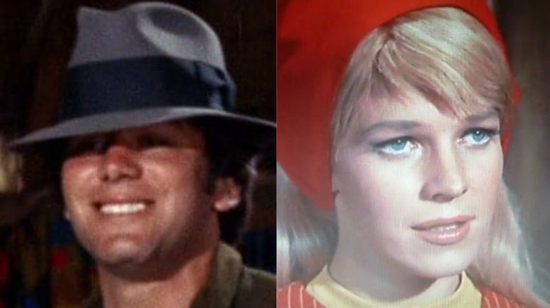 Photographer and Blonde Girl talk to Monkees.