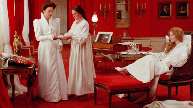 A trio of white-clad women getting ready in Cries and Whispers (1972)