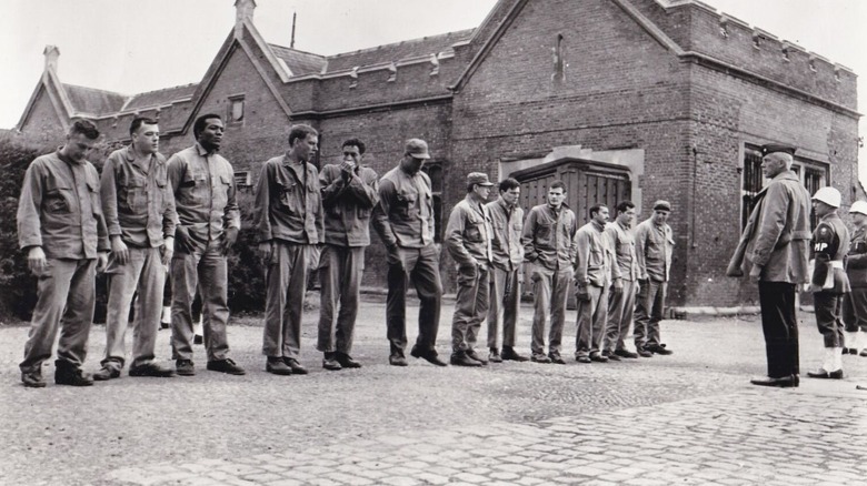 Dirty Dozen lined up