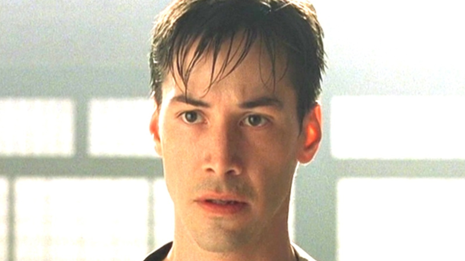 Neos Old Hairstyle Is Back Keanu Reeves Buzz Cut Hints At Time Travel In  The Matrix 4