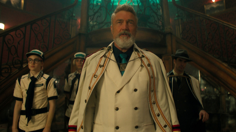 Vice Admiral Garp speaking in One Piece