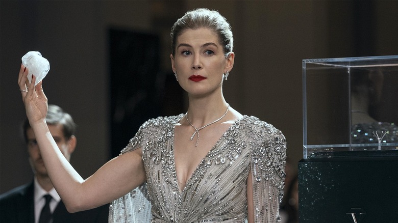 Veronika Vanderberg poses with the Queen diamond in 