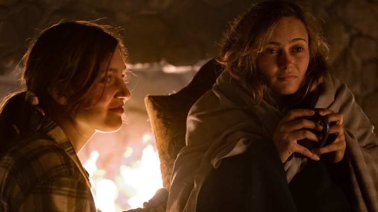 Shauna smiling at Jackie in a dream sequence in Yellowjackets