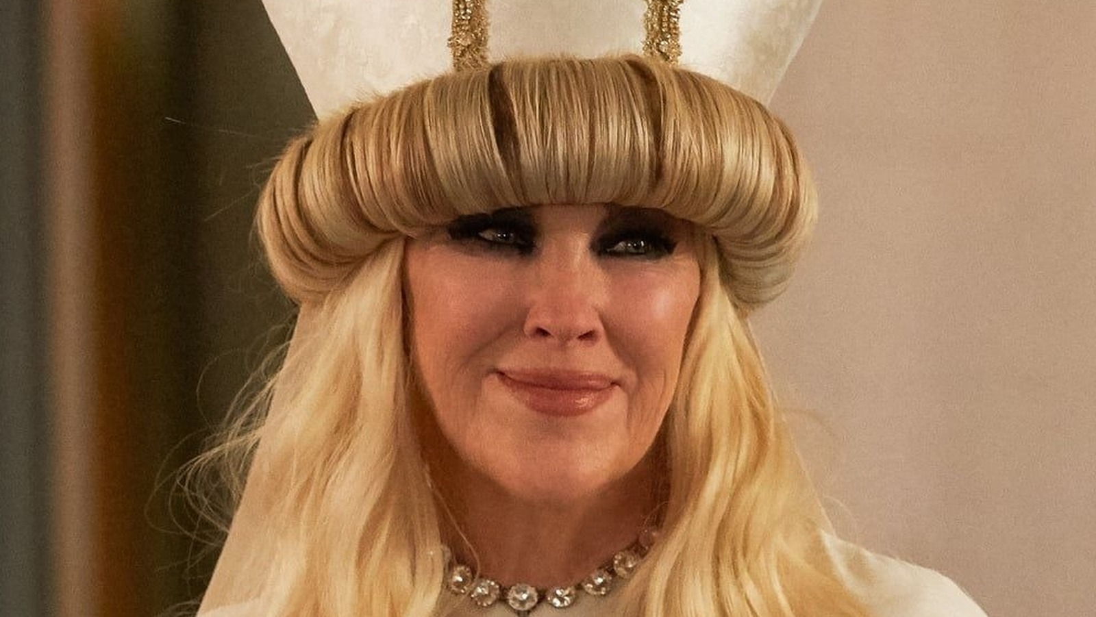 The Only Schitt's Creek Characters To Appear In Every Episode