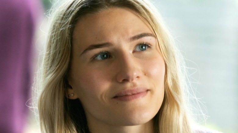 Sofia Hublitz acting as Charlotte Byrde in Ozark