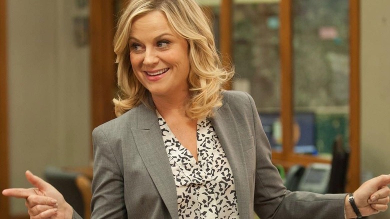 Amy Poehler Leslie Knope smiling pointing