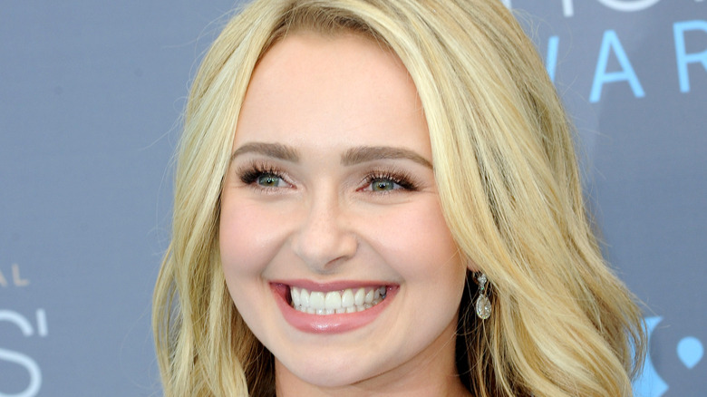 Hayden Panettiere smiling