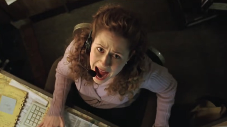 Fischer screaming as the aliens attack