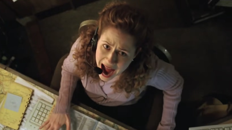 Fischer screaming as the aliens attack