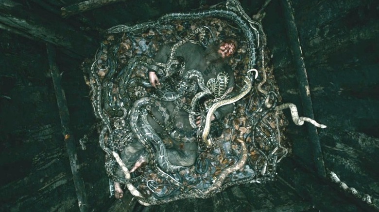 Ragnar in snake-pit BEV