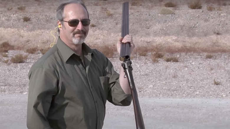 Wells Fargo shotgun on Pawn Stars 