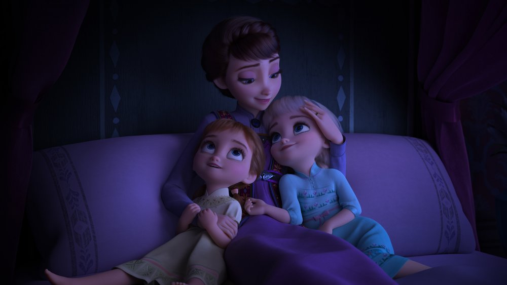Queen Iduna, Anna, and Elsa in Frozen II