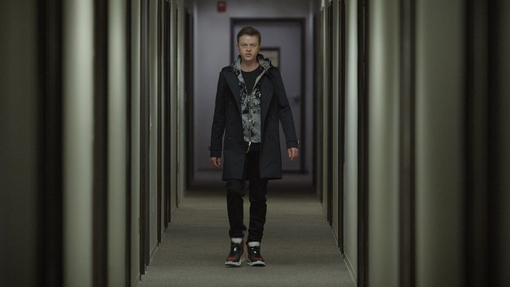 Dane DeHaan as Carl E. on Quibi's The Stranger