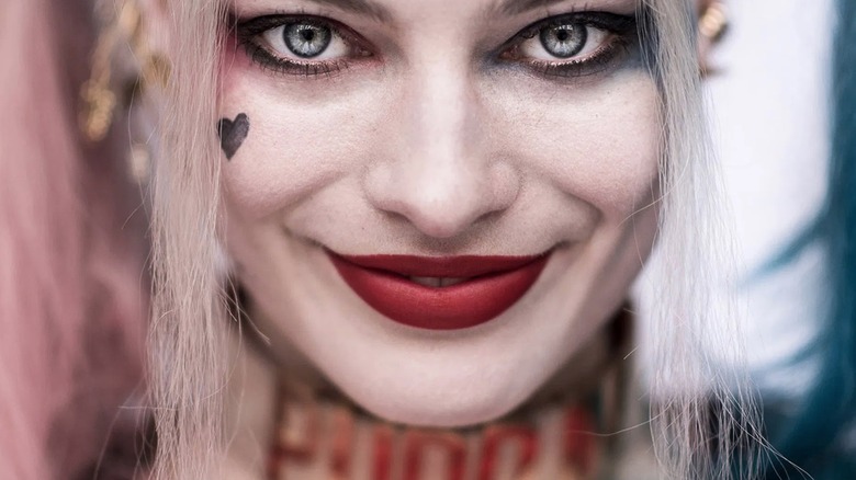 Harley Quinn looking fantabulous