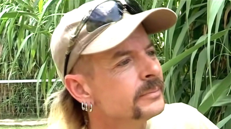 Joe Exotic staring off