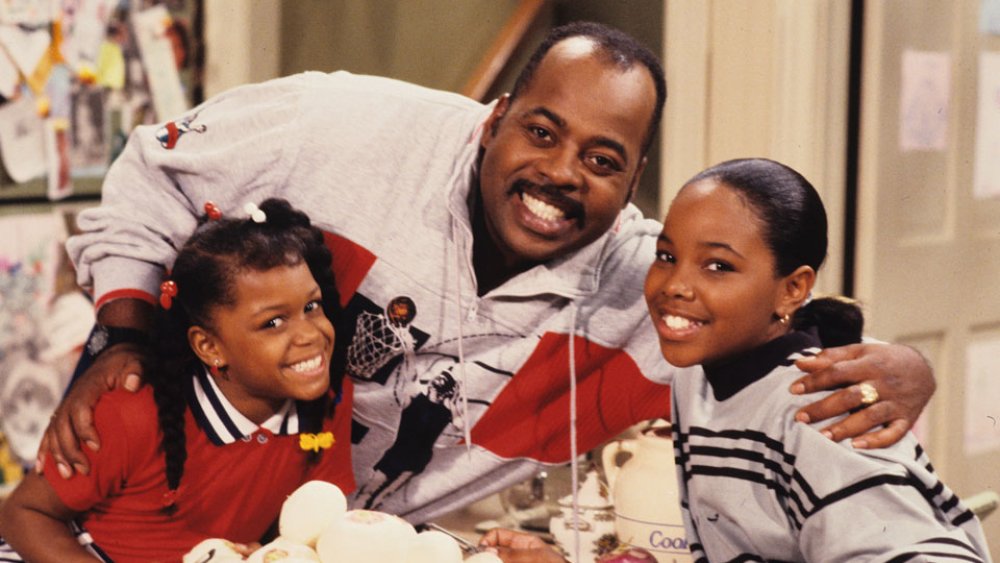 Jaimee Foxworth, Reginald VelJohnson, and Kellie Shanygne Williams as Judy, Carl, and Laura Winslow on Family Matters