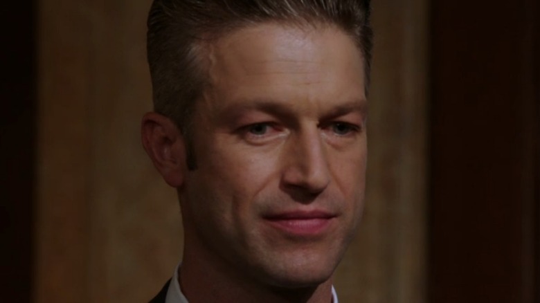 Det. Carisi dejected