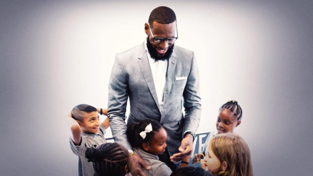 Lebron James and students from the I Promise School in Akron, Ohio