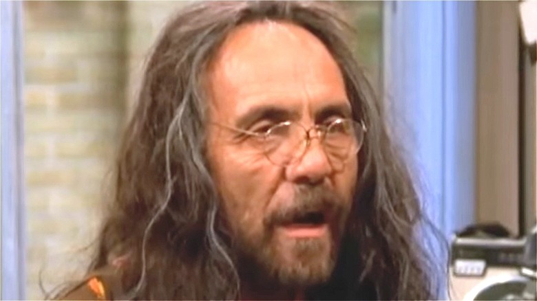 Tommy Chong as Leo stoned