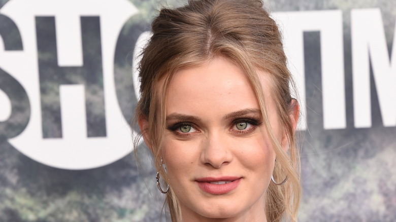 Sara Paxton smiling at event