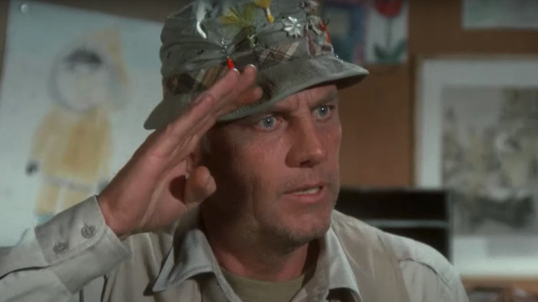McLean Stevenson Col. Henry Blake M*A*S*H fishing hat saluting