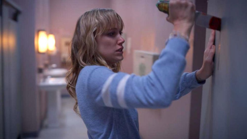 Maika Monroe as Clare in The Stranger