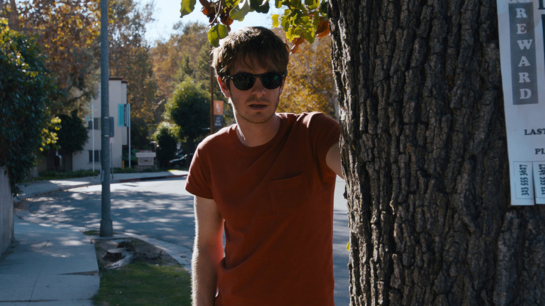 Sam spying in Under the Silver Lake (2018)