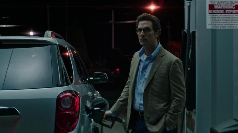 Arthur Brennan pumping some gas in The Sea of Trees (2015)