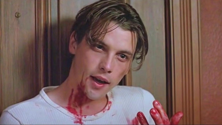 Billy covered in fake blood in Scream